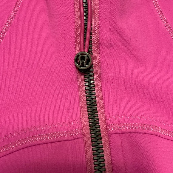 Lululemon Force zip up jacket bright pink size 6 - Picture 6 of 6